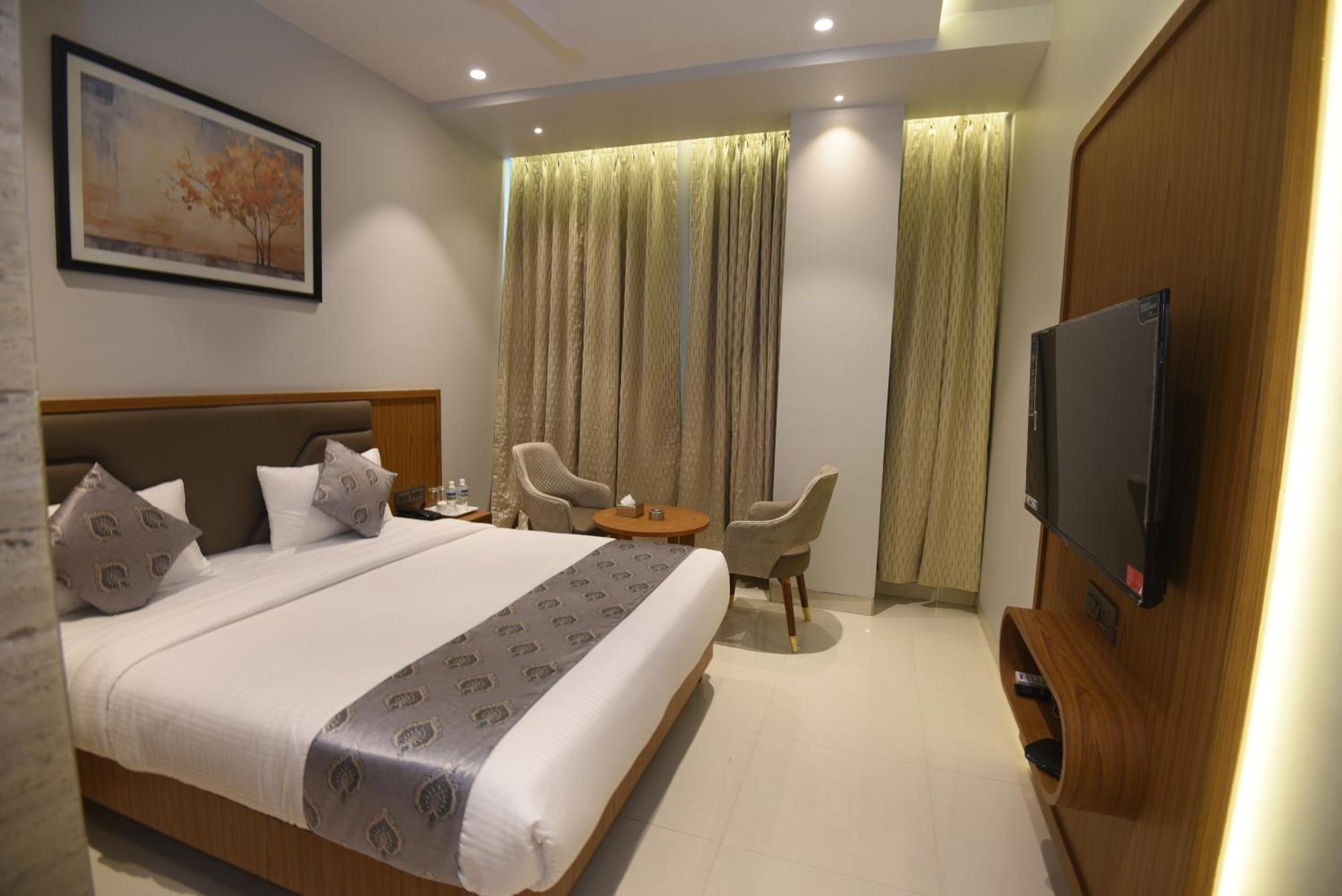 Vishnu Krupa Executive Rooms Virār المظهر الخارجي الصورة